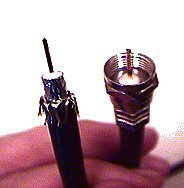 F-connector, gemonteerd, gestripte kabel